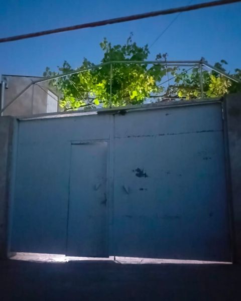 Darvaza 450₼ 4*2.5 Unvan sulutepe 3723 zeyno — Bakı