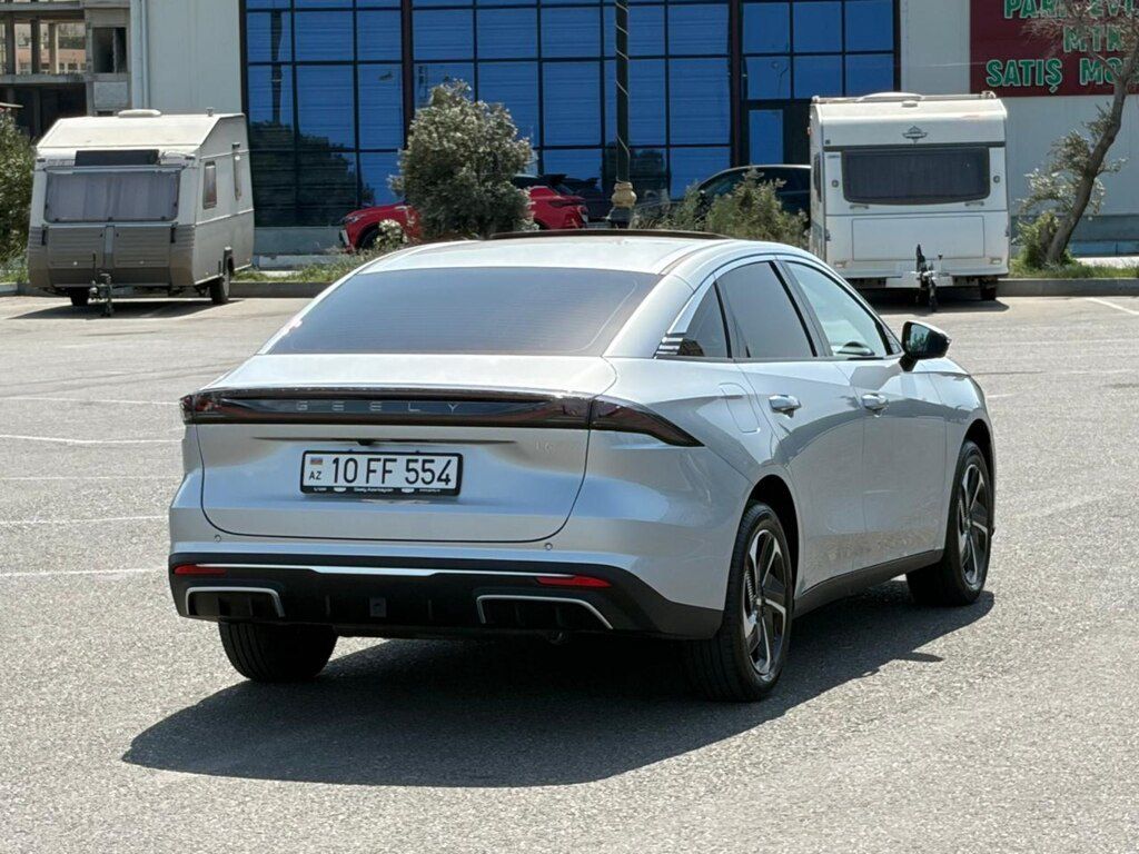Geely Galaxy L6, 1.5 L, 8.5 kWh, 2025 il, 31 000 km — Avtomobillər, Xırdalan (9)
