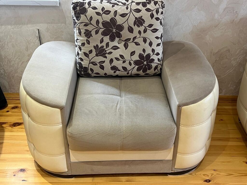 İşlənmiş, Divan, Divan, Bazasız, Açılan — Mebel, Bakı (5)