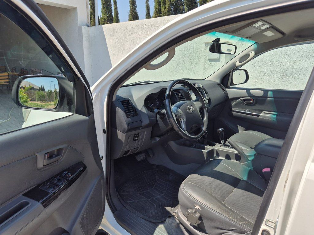 Toyota Hilux, 2.7 L, 2013 il, 101 000 km — Avtomobillər, Bakı (7)