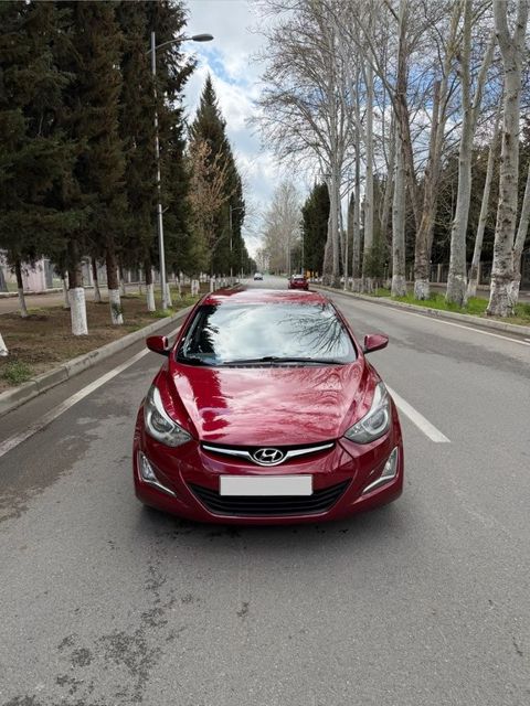 Hyundai Elantra, 1.8 L, 2015 il, 320 420 km — Mingəçevir