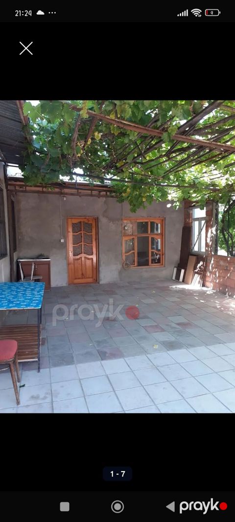 Kirayə üçün həyət evi Tələbələr üçün oğlan qız fərq etmir. 4