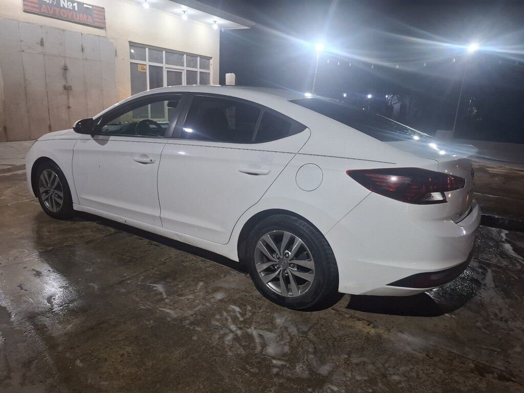 Hyundai Elantra, 2.0 L, 2019 il, 241 402 km — Avtomobillər, Bakı (5)