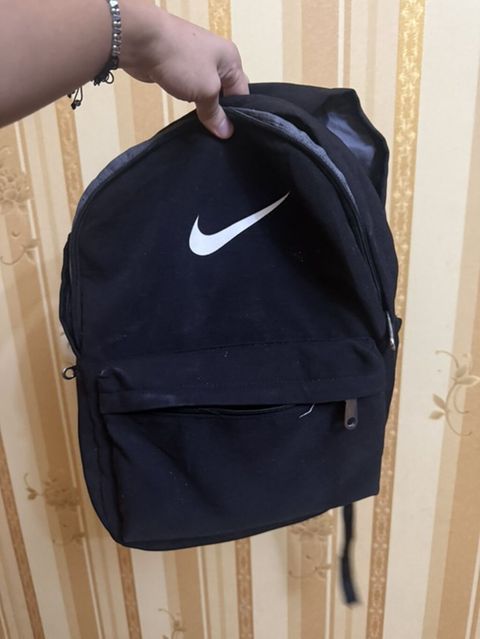 Nike gündəlik bel çantası (qara) - Rəng: qara, ön hissədə Nike loqosu — Bakı