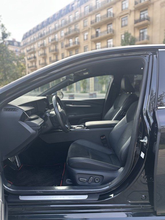 Toyota Camry, 2.0 L, 1 kWh, 2025 il, 14 257 km — Avtomobillər, Bakı (10)