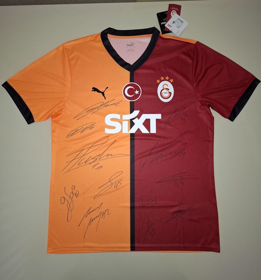 Etiketli və İmzalı Galatasaray Forması orijinal — Şəxsi əşyalar, Bakı (2)