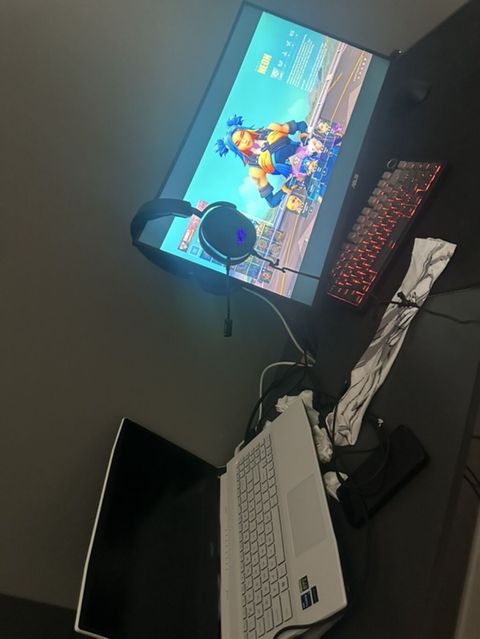 Gaming kompüter dəsti Barter var - ASUS monitor – nazik çərçivəli — Bakı