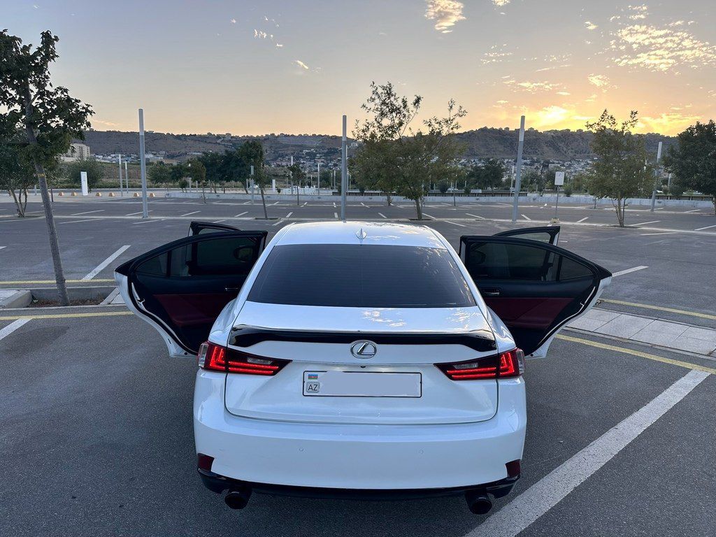 Lexus IS 200t, 2.0 L, 2016 il, 148 000 km — Avtomobillər, Bakı (12)