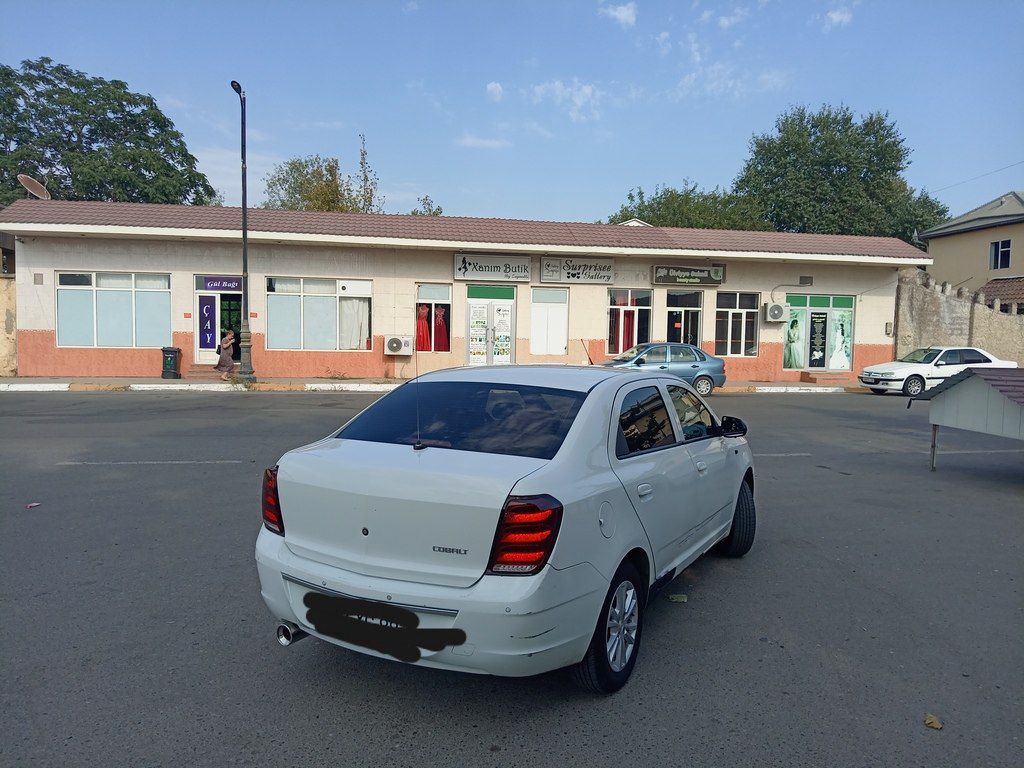 Chevrolet Cobalt, 1.5 L, 2024 il, 220 000 km — Avtomobillər, Bakı (2)