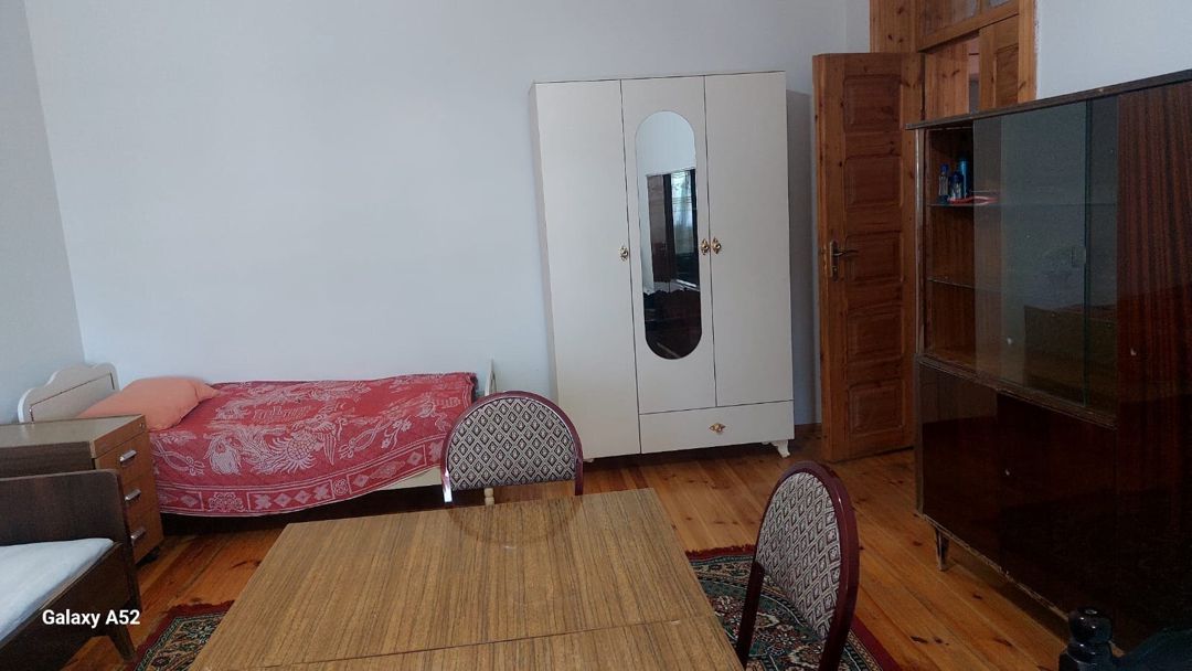 Həyət evi kirayə verilir, Bağmanlar qəs — Ev, villa, Gəncə (3)