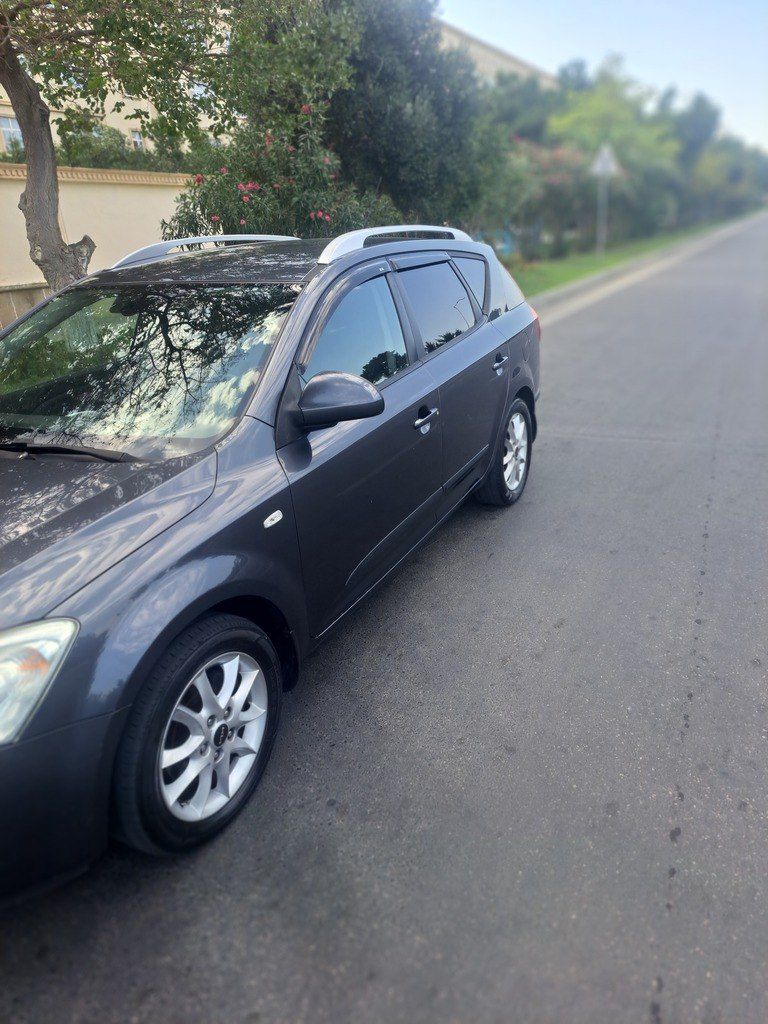 Kia Ceed SW, 1.6 L, 2007 il, 340 000 km — Avtomobillər, Bakı (5)