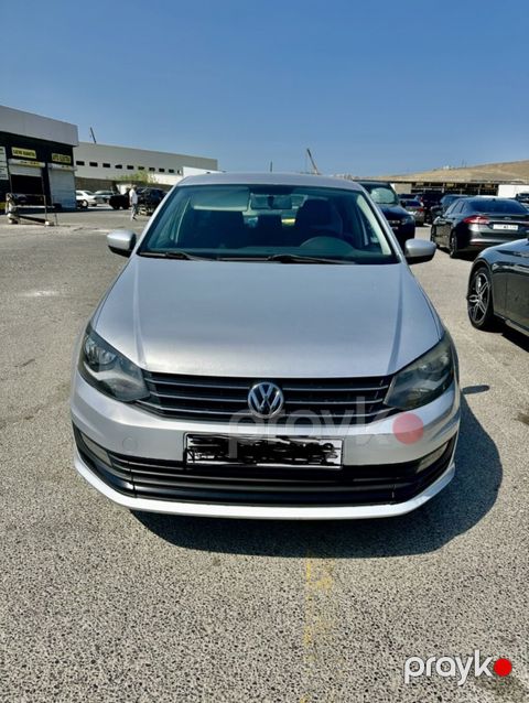 Volkswagen Polo: 1.6 l 2018 il Sedan