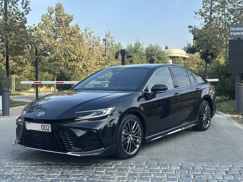 Toyota Camry, 2.0 L, 1 kWh, 2025 il, 14 257 km — Avtomobillər, Bakı (3)