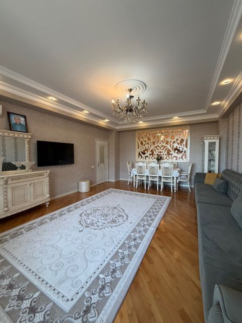 4-otaqlı yeni tikili, Sumqayıt ş. 127 m² — Sumqayıt