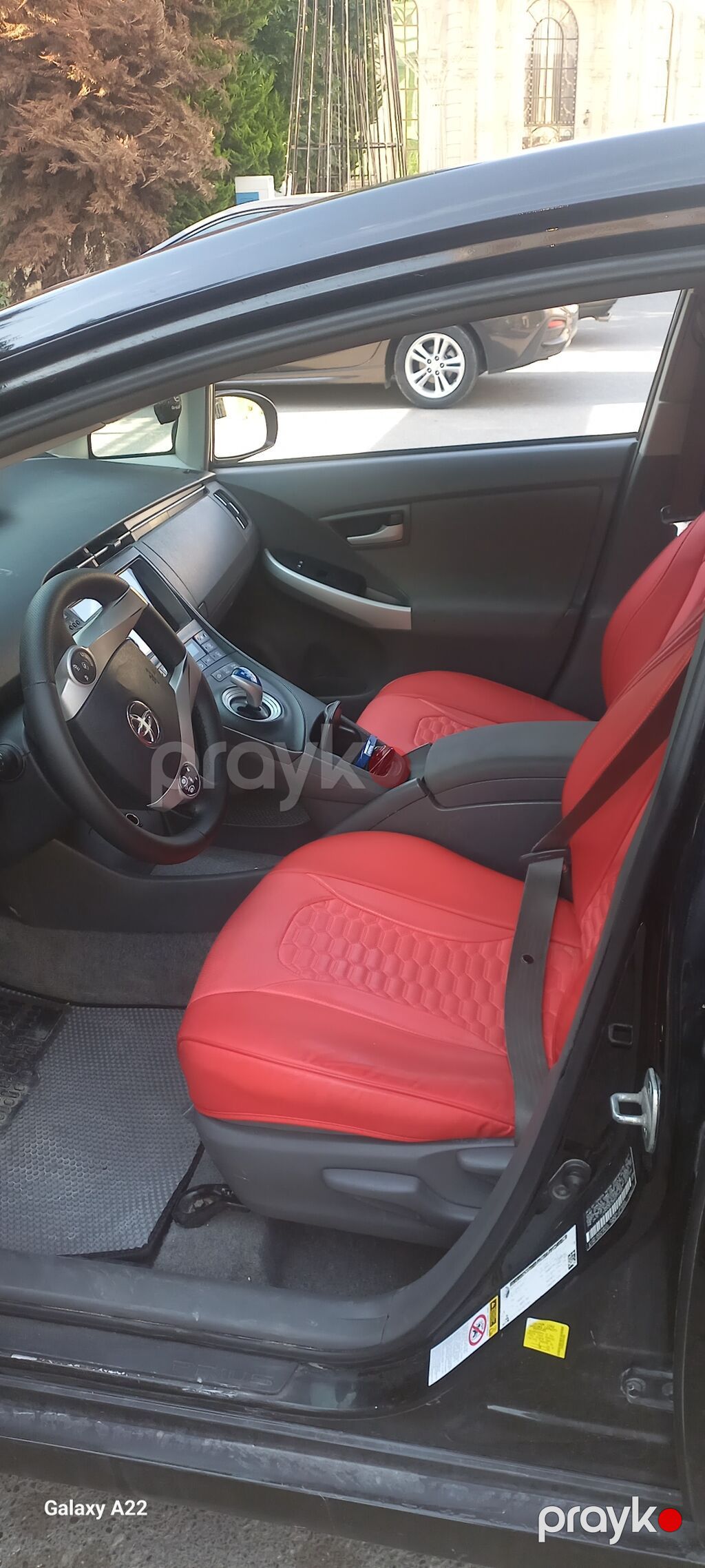Toyota Prius: 1.8 l 2011 il Hetçbek — Avto, Bakı (7)