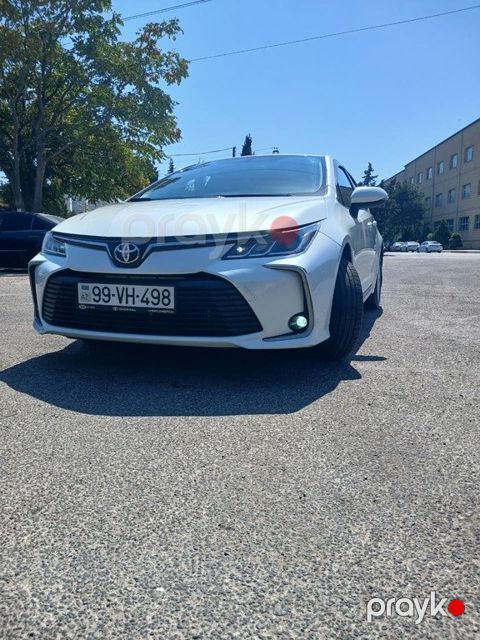 Toyota Corolla, 1.6 L, 2019 il, 103 000 km