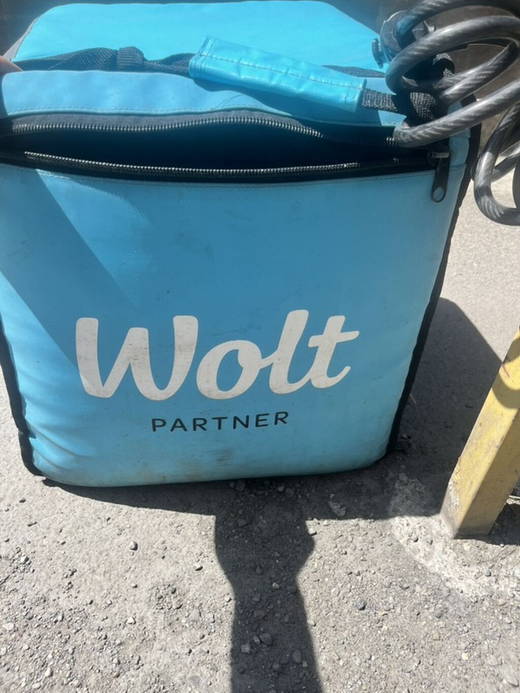 Wolt çatdırılma çantası – izotermik, böyük həcmli - Brend: Wolt — Biznes və avadanlıq, Bakı (2)