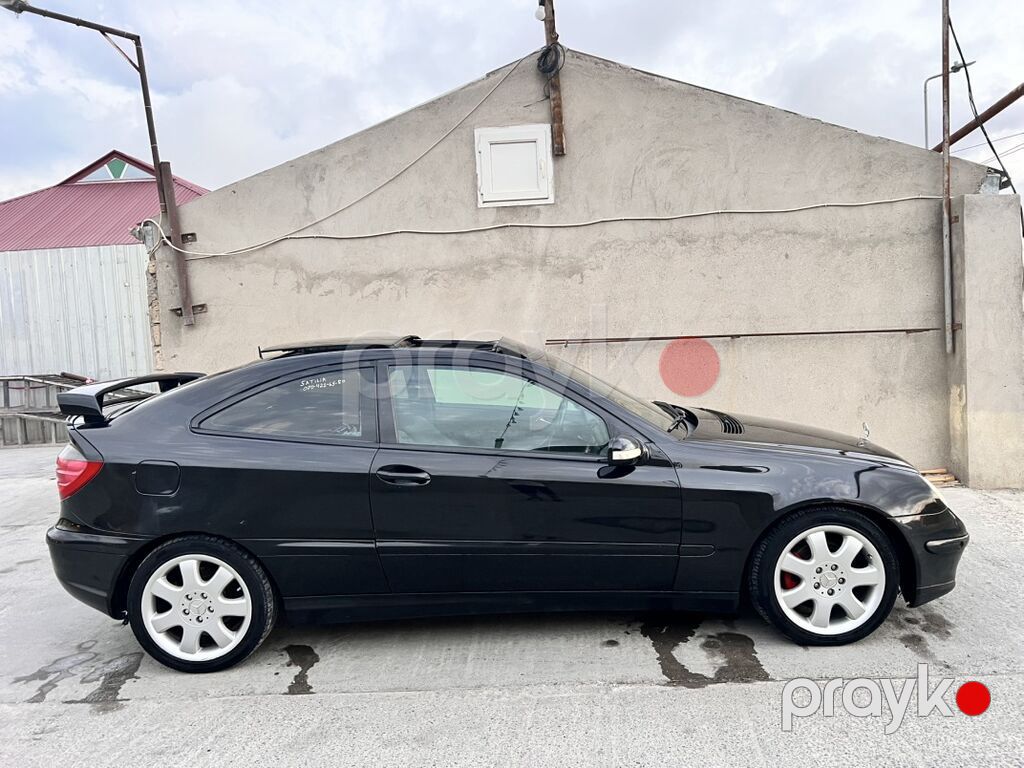 Mercedes-Benz C 230: 2.3 l 2001 il Kupe — Avto, Qobu (2)