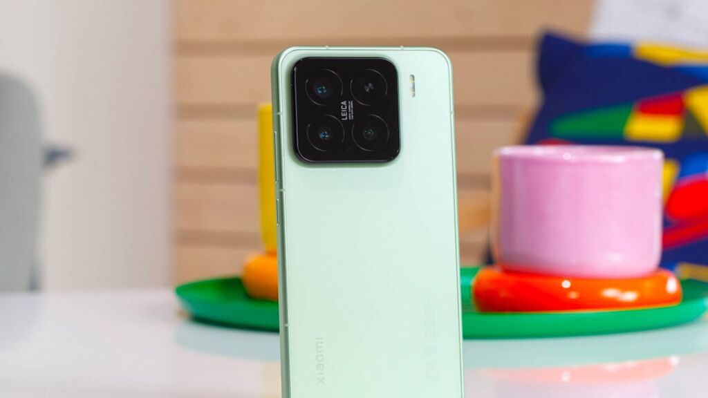Xiaomi 15, 512 GB, rəng - Yaşıl, Simsiz şarj — Xiaomi, Bakı (4)