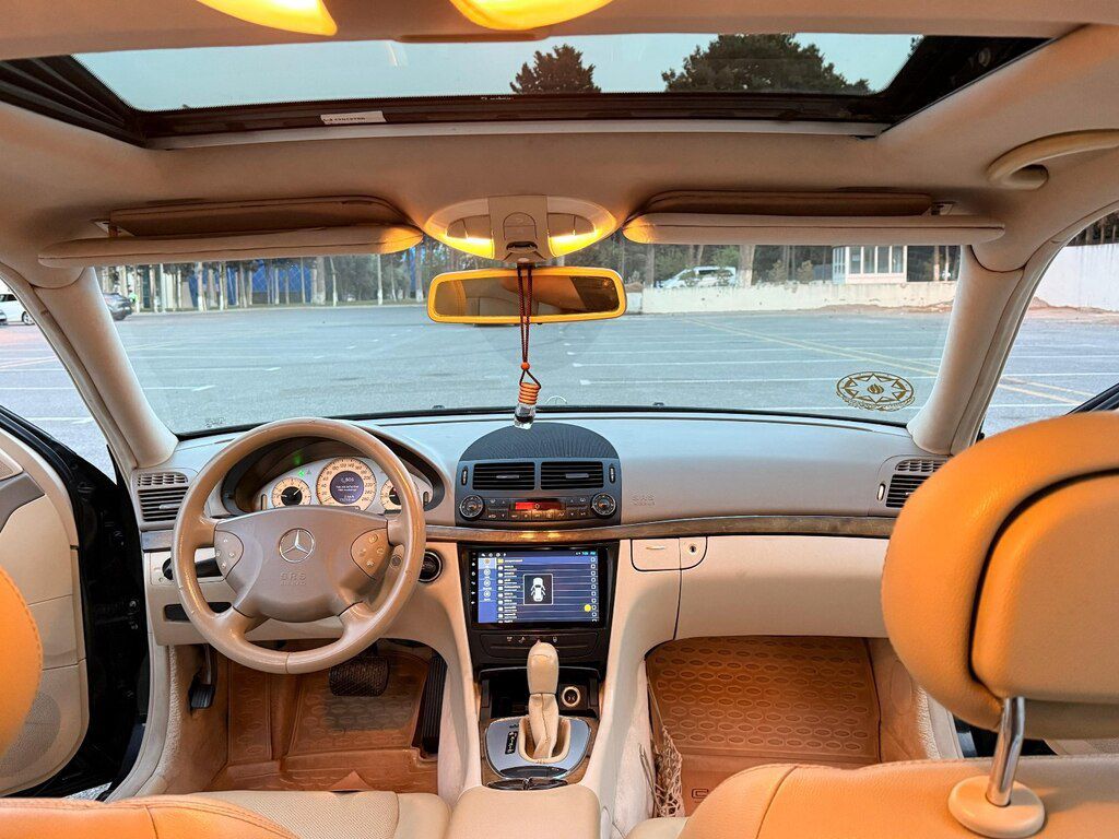 Mercedes E 320, 3.2 L, 2003 il, 243 000 km — Avtomobillər, Sumqayıt (10)