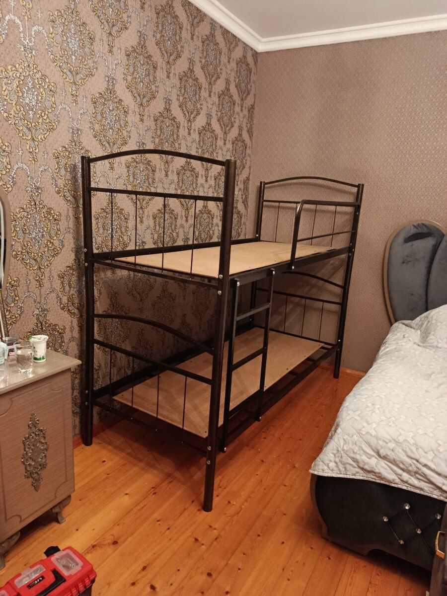 İkimərtəbə çarpayı — Mallar, Bakı (3)