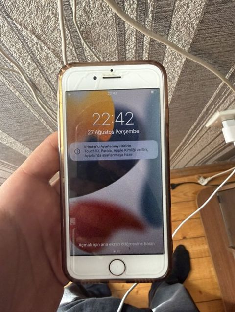 IPhone 7, 32 GB, Qızılı, Barmaq izi, Face ID — Bakı