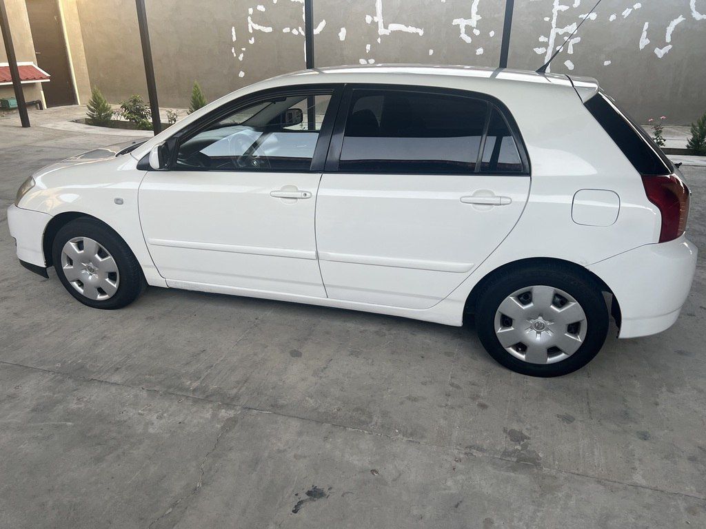Toyota Corolla, 1.4 L, 2005 il, 330 061 km — Avtomobillər, Bakı (4)