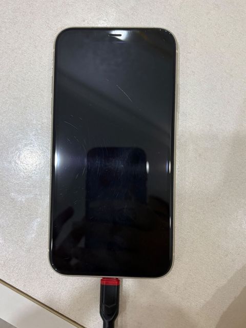 IPhone 11, 128 GB, Ağ, Simsiz şarj, Face ID — Bakı