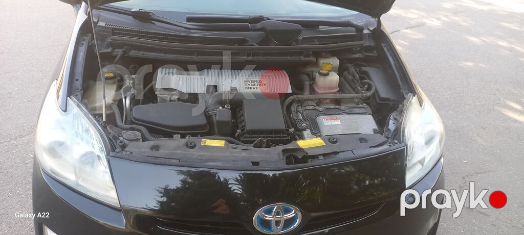 Toyota Prius: 1.8 l 2011 il Hetçbek — Avto, Bakı (5)