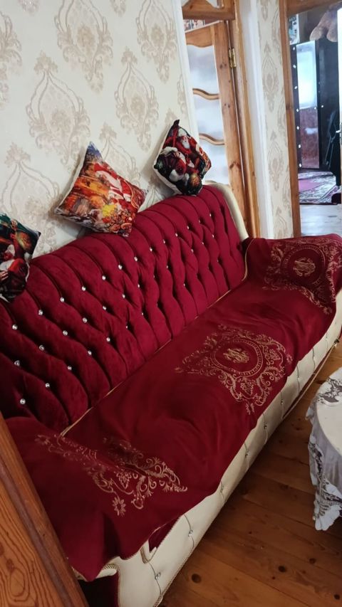 Qırmızı məxmər üslubunda yumşaq dəst – divan və 2 kreslo - Dizayn — Bakı