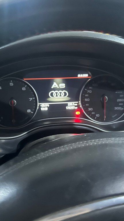 Audi A6, 3.0 L, 2013 il, 180 000 km — Avtomobillər, Bakı (9)