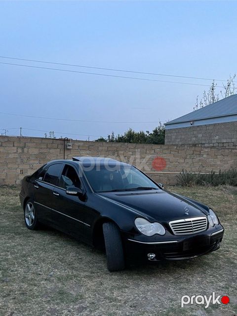 Mercedes C 320, 3.2 L, 2000 il, 282 159 km — Ağcabədi