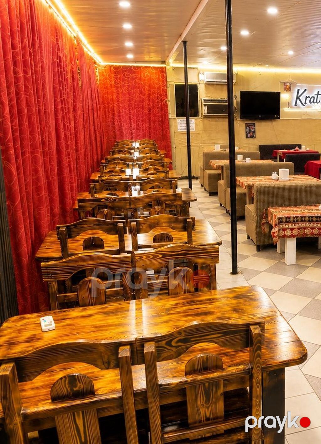 Pub,restoran,cay evi uchun 7 dest masa desti her desti 290 Azn. Her — Mebel, Bakı