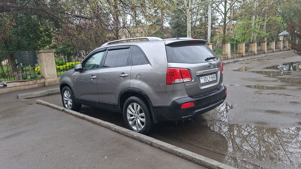 Kia Sorento: 2 l 2010 il Ofrouder/SUV — Avto, Mingəçevir (9)