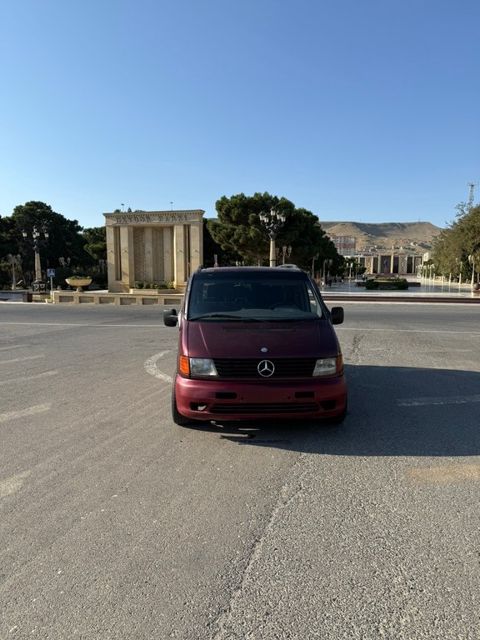 Mercedes Vito 110 CDI, 2.1 L, 2001 il, 300 000 km — Bakı