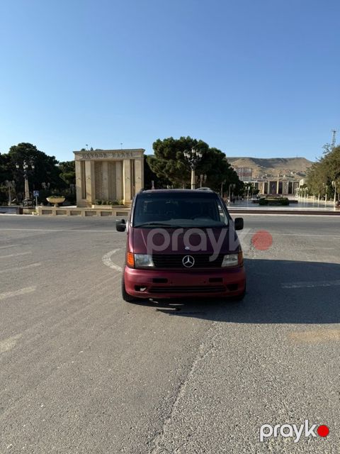 Mercedes Vito 110 CDI, 2.1 L, 2001 il, 300 000 km