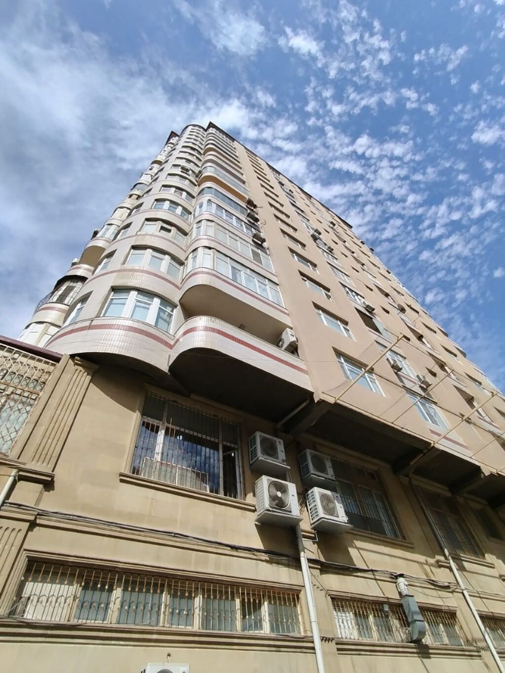 4 otaqlı, Yeni tikili, 154 kv. m — Daşınmaz əmlak, Bakı (2)
