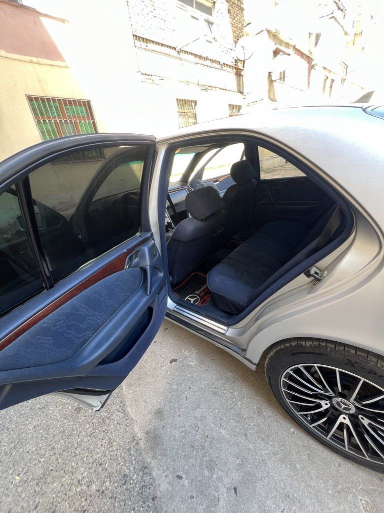 Mercedes E 230, 2.3 L, 1996 il, 452 246 km — Avtomobillər, Sumqayıt (9)