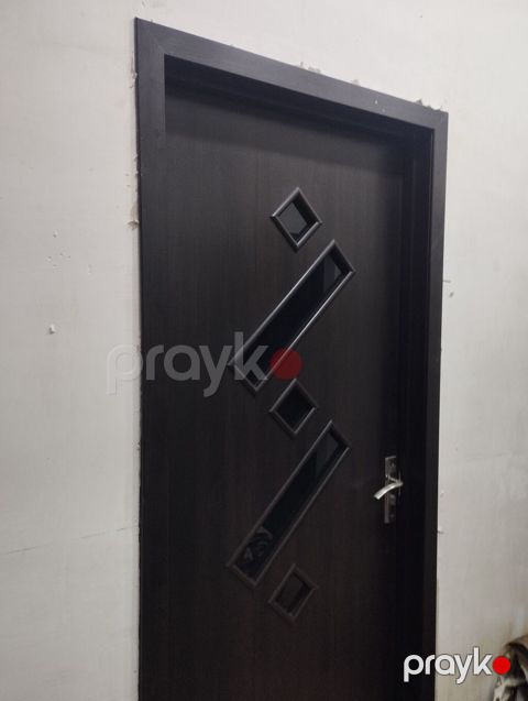 Müasir dizaynlı otaq/qapı paneli - Material: qaranlıq ağac teksturalı