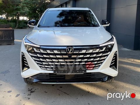 Changan Uni-Z, 1.5 L, 18.4 kWh, 2025 il, 9 100 km