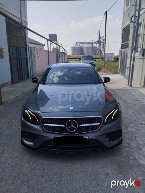 Mercedes E 300, 2.0 L, 2016 il, 200 000 km