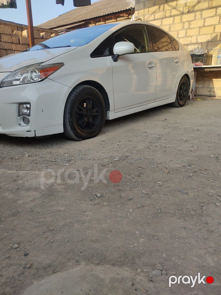 Toyota Prius, 1.8 L, 1.3 kWh, 2011 il, 180 000 km — Avtomobillər, Mingəçevir (5)