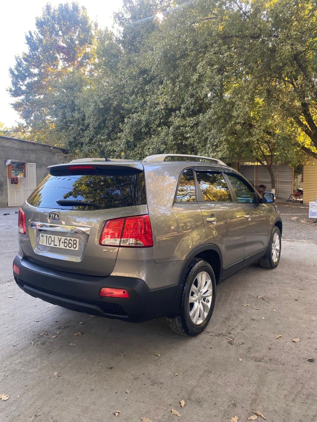 Kia Sorento: 2 l 2010 il Ofrouder/SUV — Avto, Mingəçevir (4)