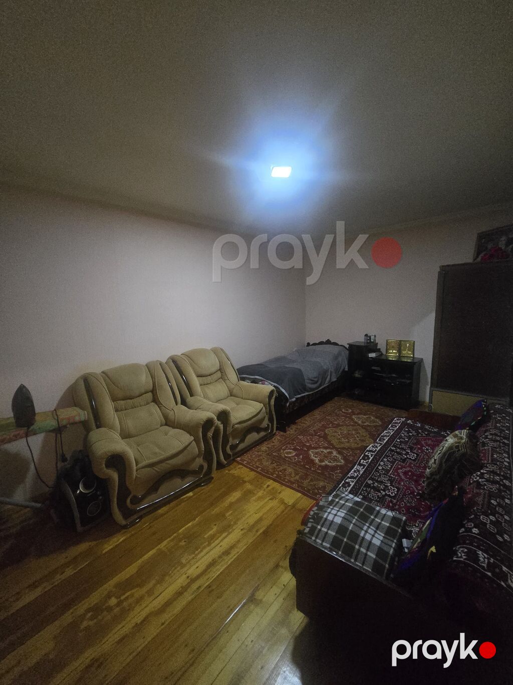 Mehdiabad Qəsəbəsində yerləşir. TamsStore'la üzbəüz məhəllədə. Şəxsi — Daşınmaz əmlak, Mehdiabad (5)