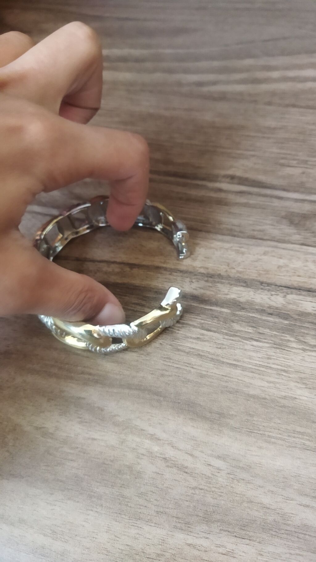 Metal bilərziklər – 2 model - Model 1: Minimalist, gümüş rəngli — Aksesuarlar, Sumqayıt (4)