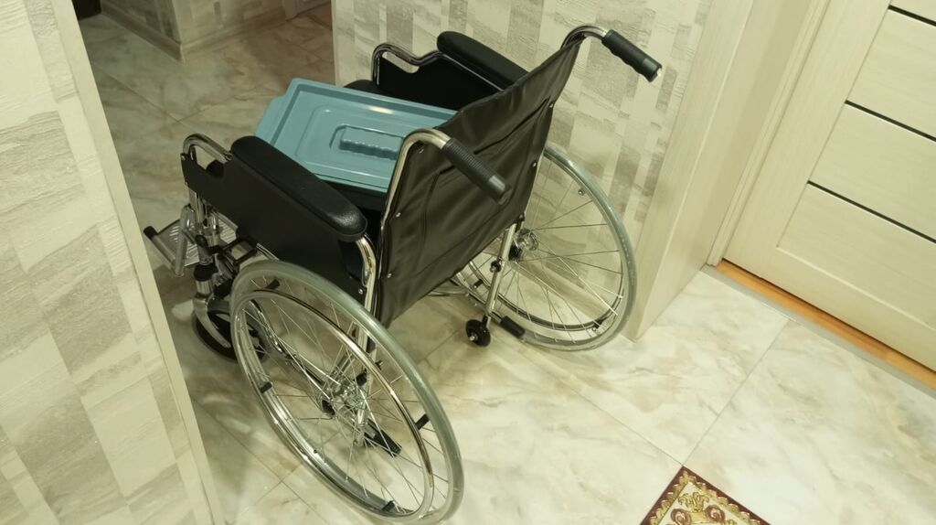 Salam.Satilir.Araba sanitar qovsagı ücündür amma belede işledilir — Mallar, Sumqayıt (5)