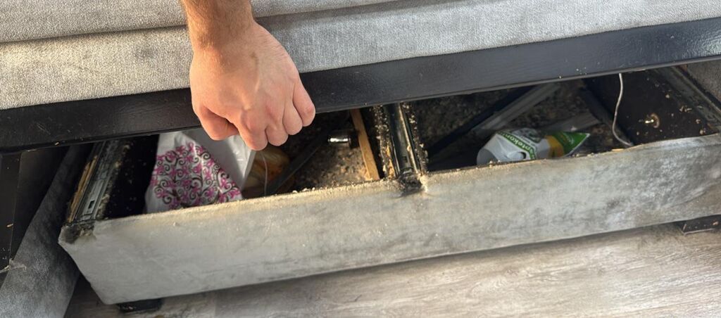 Salonda az işlənib — Mebel, Bakı (2)