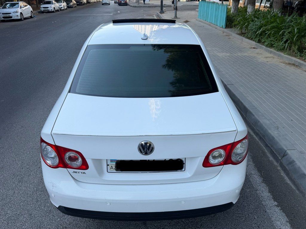 Volkswagen Jetta, 1.6 L, 2010 il, 243 000 km — Avtomobillər, Bakı (7)