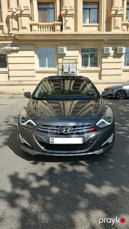 Hyundai i40, 1.7 L, 2012 il, 235 000 km