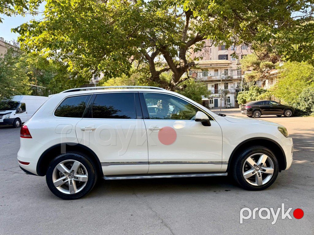 Volkswagen Touareg, 3.6 L, 2010 il, 160 000 km — Avtomobillər, Bakı (2)